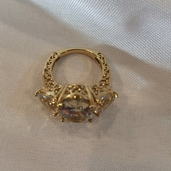 New Huge Real Labradorites in YG - Royale! - Picture 11 of 16